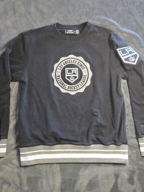 Pro Standard NHL Los Angeles Kings Black Pullover Sweatshirt Embroidered Size M
